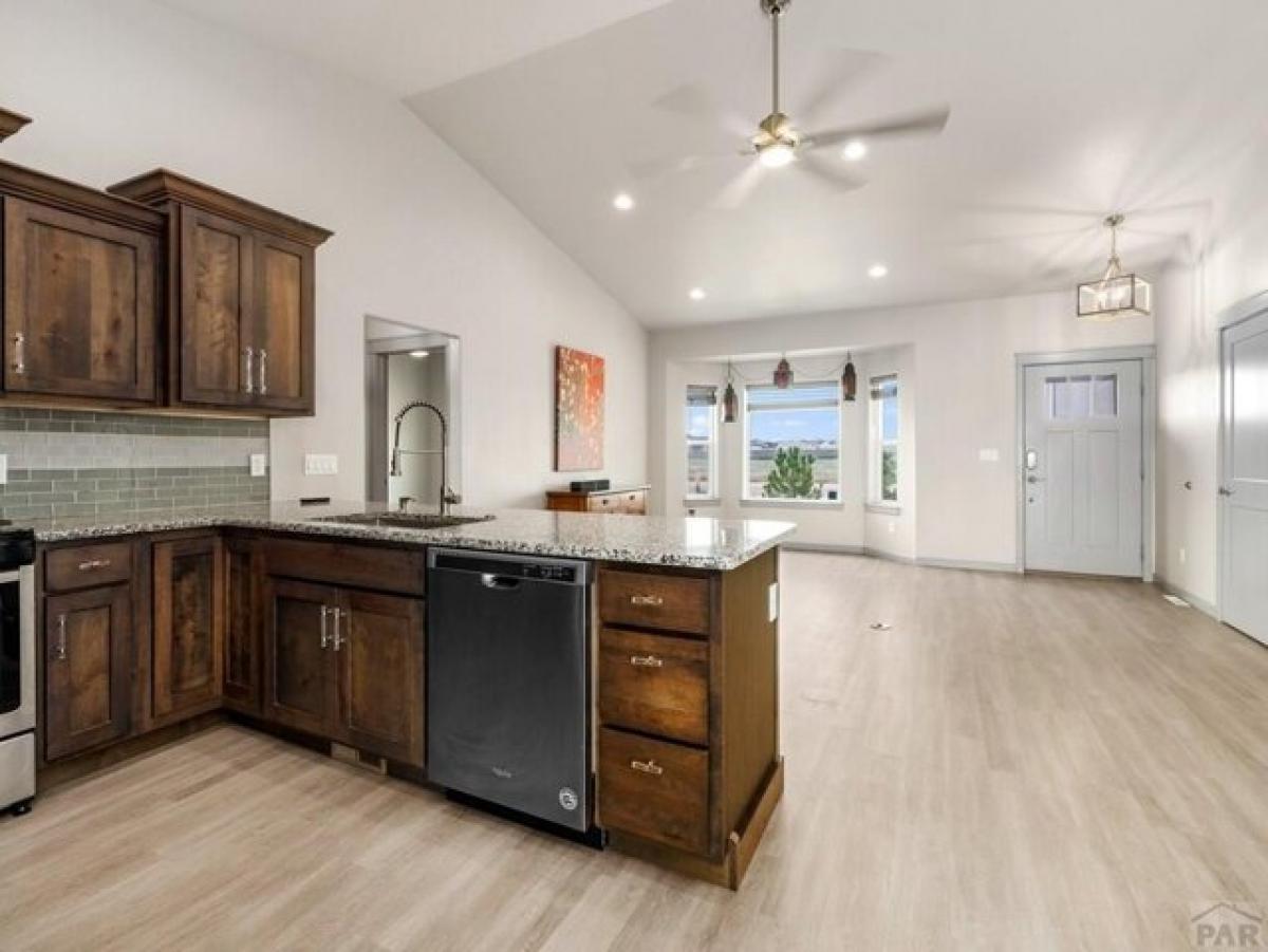 3 bedrooms House in Pueblo West, USA No. 421547