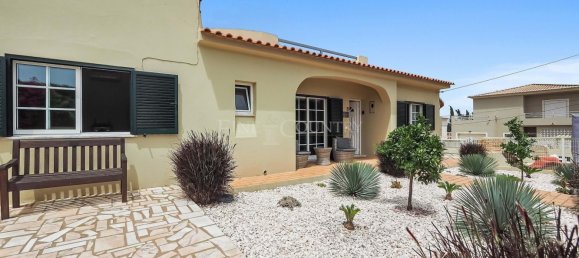 3 Schlafzimmer Villa in Lagoa, Portugal, Nr. 316893 2