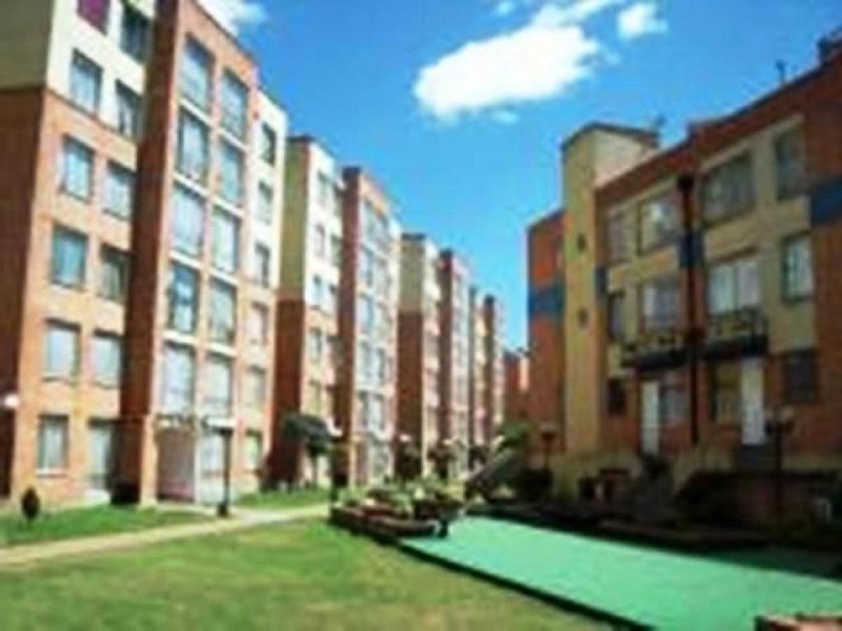 3 bedrooms House in Bogota, Colombia No. 10914