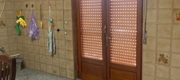 7 غرف نوم شقة في Reggio Calabria, Italy رقم 376407 3