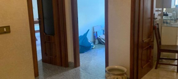 7 غرف نوم شقة في Reggio Calabria, Italy رقم 376407 4