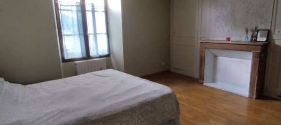 5 bedrooms House in Dourdan, France No. 334505 4