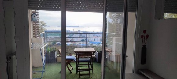 1 bedroom Apartment in Marseille, France No. 329208 4