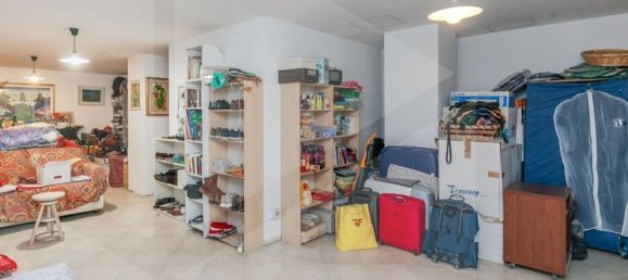 3 rooms Apartment in Milan, Italy No. 241182 39