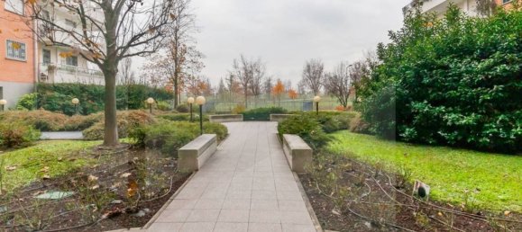 3 rooms Apartment in Milan, Italy No. 241182 41