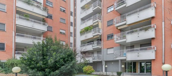 3 rooms Apartment in Milan, Italy No. 241182 43