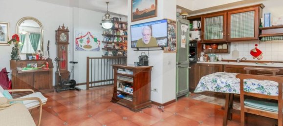 3 rooms Apartment in Milan, Italy No. 241182 10
