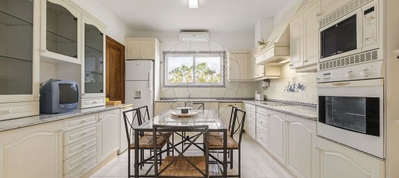 3 غرف نوم منزل في Canico, Portugal رقم 22104 2