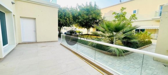 4 Schlafzimmer Villa in Jumeirah, UAE, Nr. 20601 12