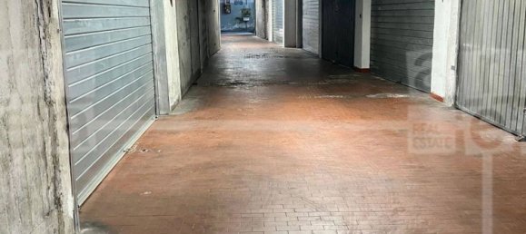 11m² Garage in Rome, Italy No. 349114 7
