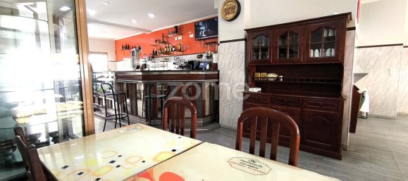 Gewerbliche Immobilie in Rio de Mouro, Portugal 117m², Nr. 86866 3