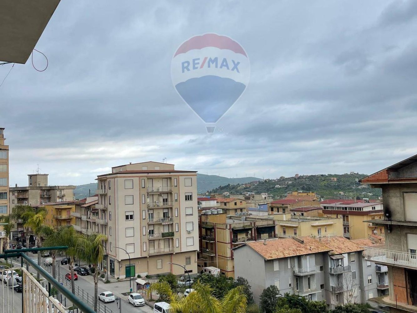 Квартира с 2 спальнями в Фавара, Италия № 58482