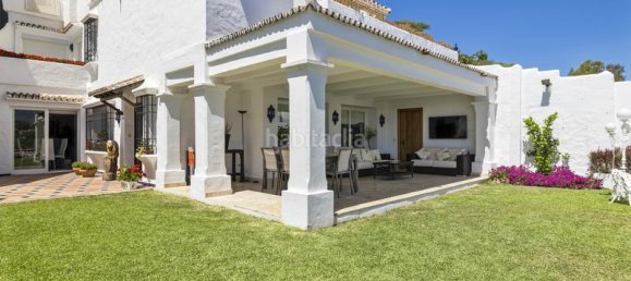 4 bedrooms Villa in Marbella, Spain No. 118672 35