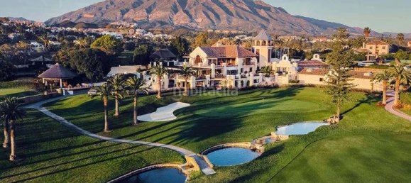 4 bedrooms Villa in Marbella, Spain No. 44495 32