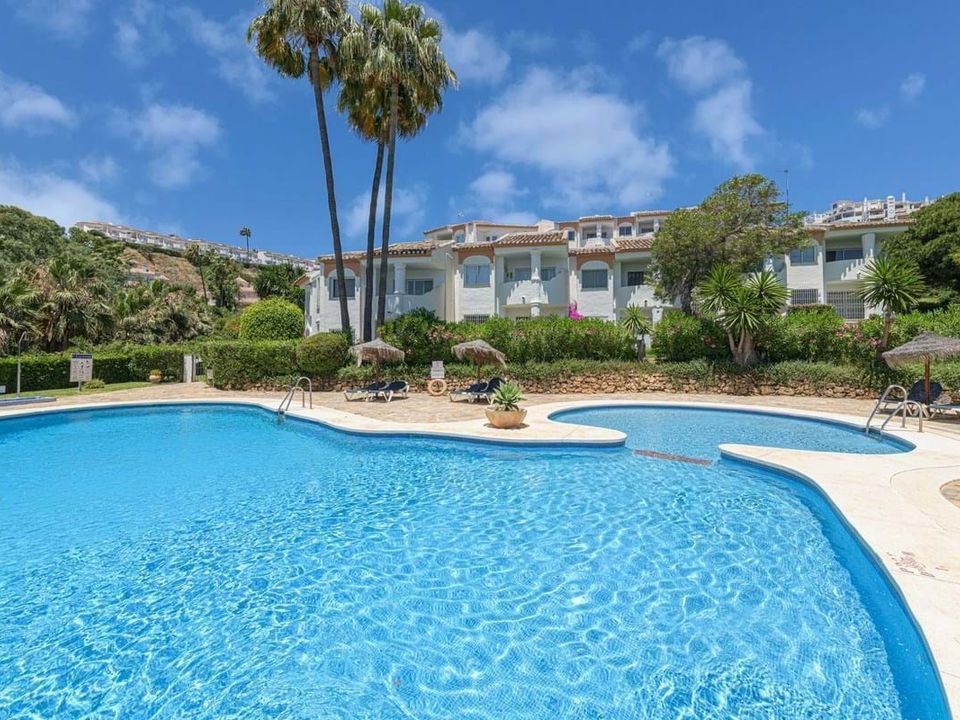 2 bedrooms Apartment in Mijas, Spain No. 241977