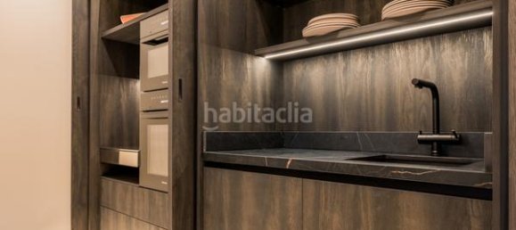 Apartamento de 3 dormitorios en Estepona, Spain No. 132080 6