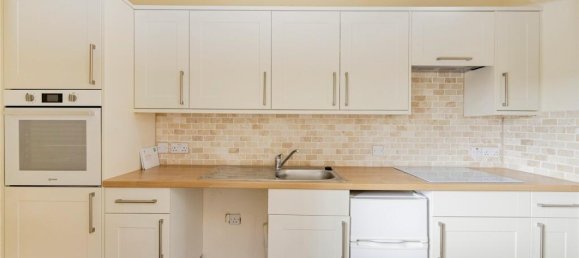 2 bedrooms Apartment in Bushey, United Kingdom No. 6235 3