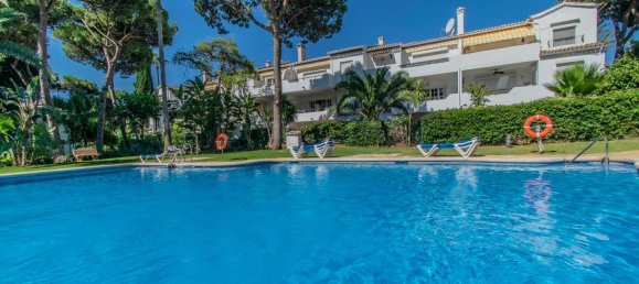 2 bedrooms Apartment in Estepona, Spain No. 124907 2