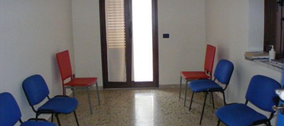4 rooms Penthouse in Campofelice di Roccella, Italy No. 161549 10