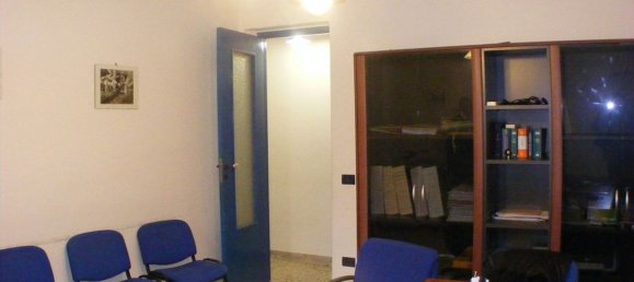 4 rooms Penthouse in Campofelice di Roccella, Italy No. 161549 11