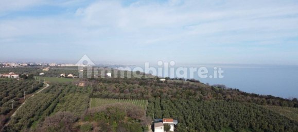 Casa de 2 dormitorios en San Vito Chietino, Italy No. 212483 4