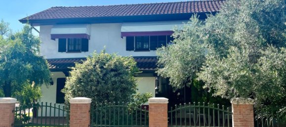 6 rooms House in San Donà di Piave, Italy No. 258664 2