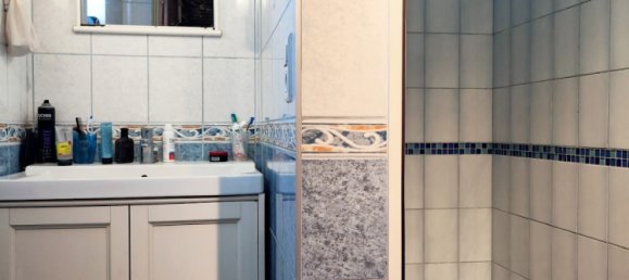 3 bedrooms House in Pringy, France No. 265819 6