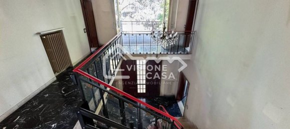 3 bedrooms Villa in Reggio Emilia, Italy No. 177834 8