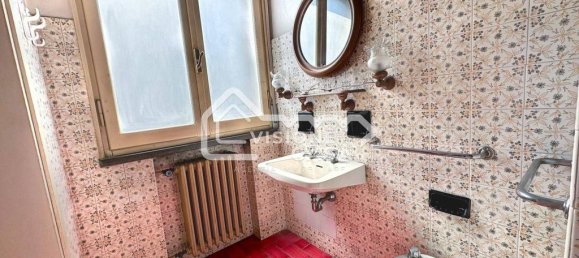 3 bedrooms Villa in Reggio Emilia, Italy No. 177834 27