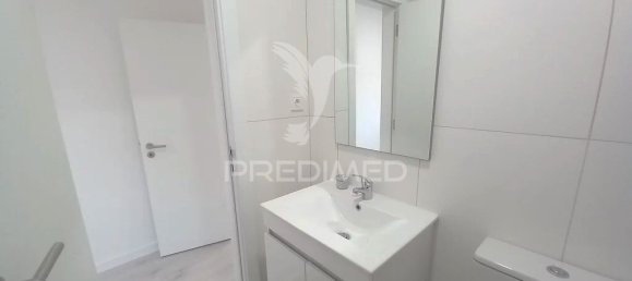 4 bedrooms Apartment in Costa da Caparica, Portugal No. 30536 10