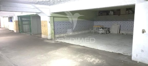 4 bedrooms Apartment in Costa da Caparica, Portugal No. 30536 30