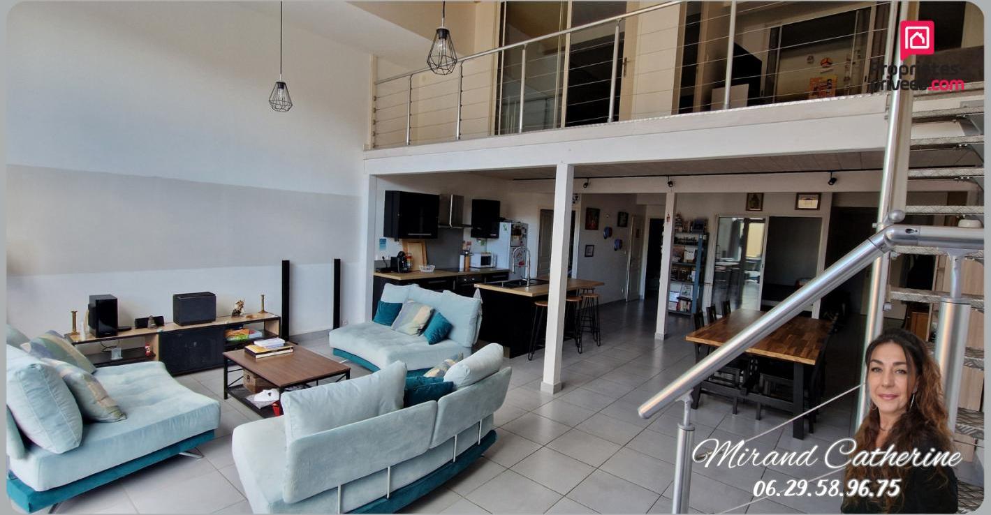 Apartamento de 3 dormitorios en Troyes, France No. 42376