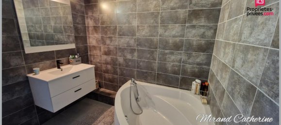 Apartamento de 3 dormitorios en Troyes, France No. 42376 8