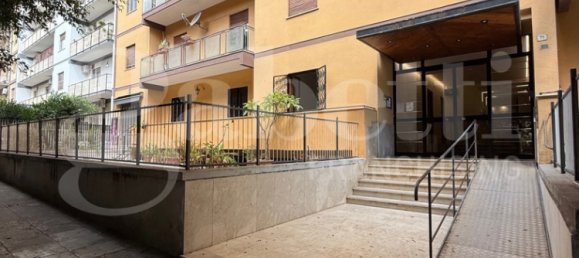 Apartamento de 2 dormitorios en Palermo, Italy No. 293941 12