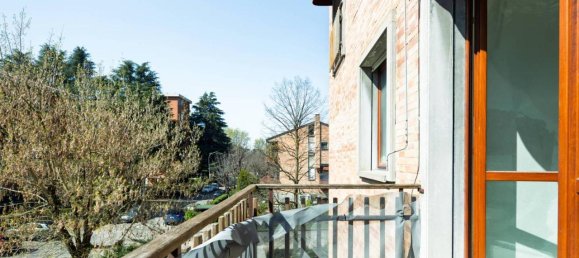 Apartamento de 6 habitaciónes en San Lazzaro di Savena, Italy No. 37336 2