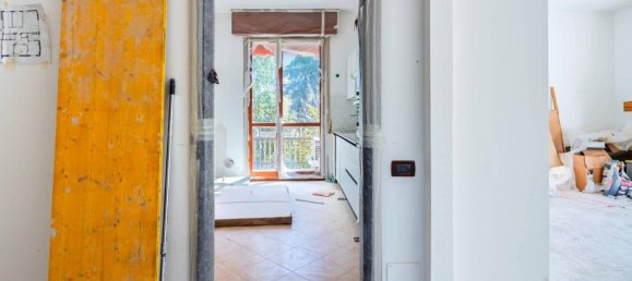 Apartamento de 6 habitaciónes en San Lazzaro di Savena, Italy No. 37336 12