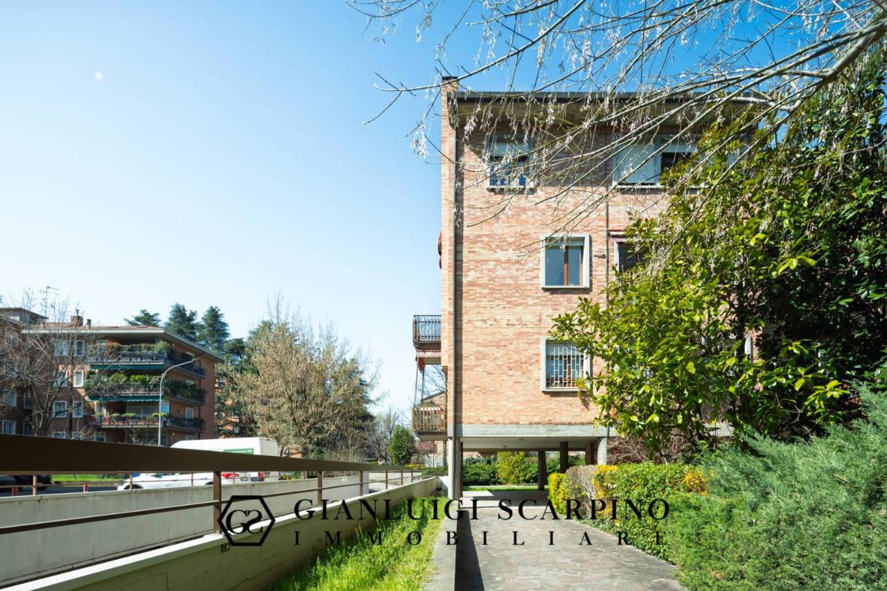 Apartamento de 6 habitaciónes en San Lazzaro di Savena, Italy No. 37336