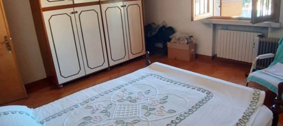 4 غرف نوم فيلا في Cavezzo, Italy رقم 208575 27