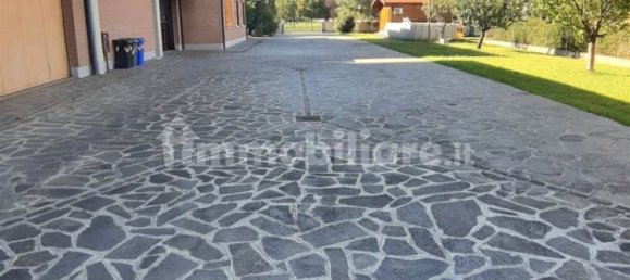 4 غرف نوم فيلا في Cavezzo, Italy رقم 208575 4