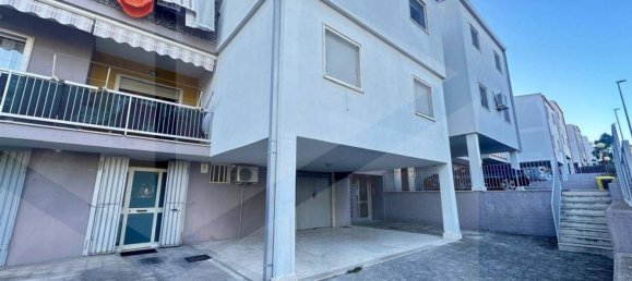 4-salle Appartement à Matera, Italy No. 34393 16