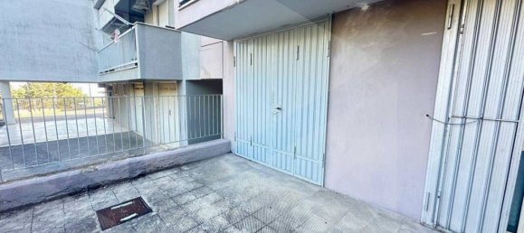 4-salle Appartement à Matera, Italy No. 34393 17