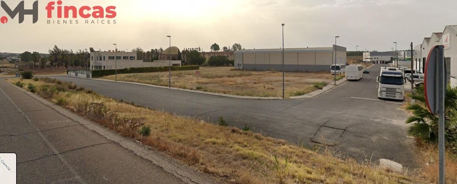  Land in La Carlota, Spain No. 160529