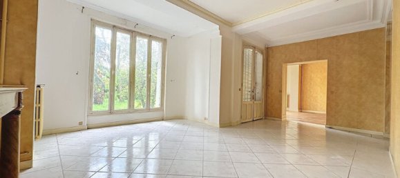 3 Schlafzimmer Wohnung in Pithiviers, France, Nr. 59380 4