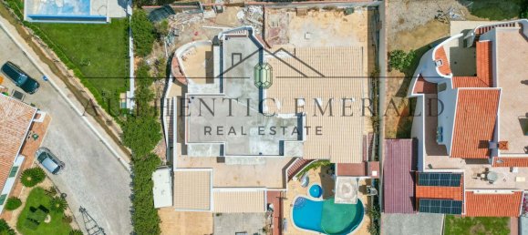 4 bedrooms Villa in Quarteira, Portugal No. 160494 7