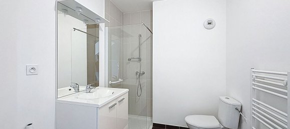 Квартира с 1 спальней в Редон, Франция № 290906 7