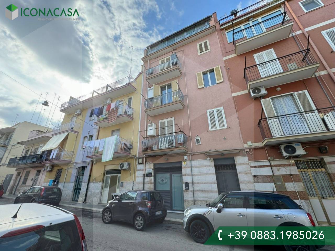 Квартира с 2 комнатами в Барлетта, Италия № 19220