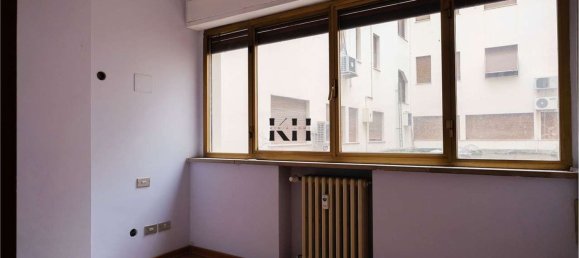 Büro in Pesaro, Italy 45m², Nr. 369848 4
