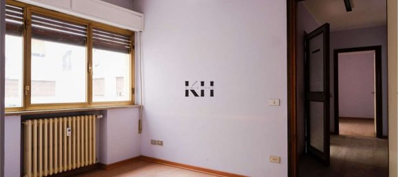 Büro in Pesaro, Italy 45m², Nr. 369848 6