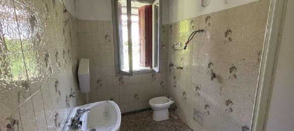 4 bedrooms House in Salgareda, Italy No. 343276 9