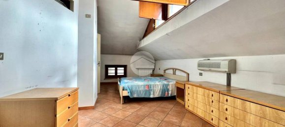 4 bedrooms Villa in Avigliana, Italy No. 52367 40